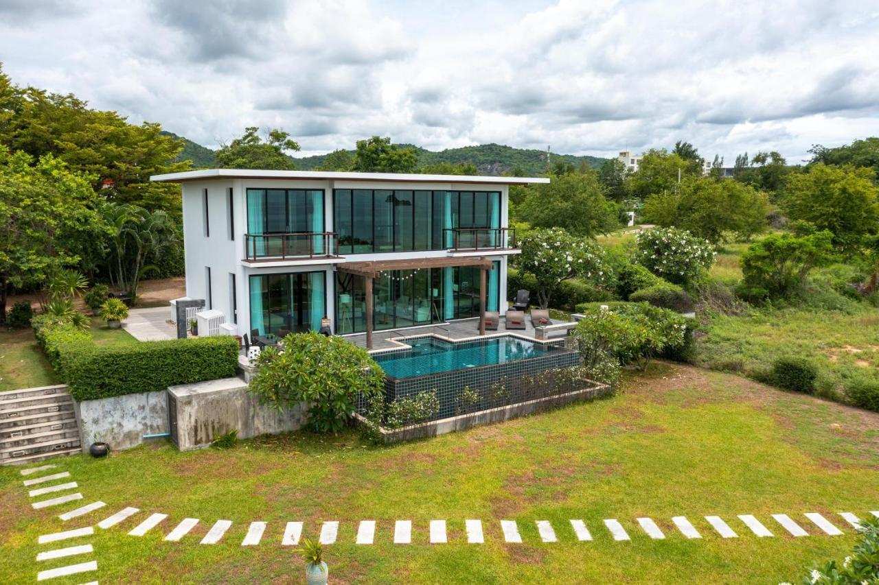 Beach Front 4 Bedroom Pool Villa VR HHQ Buitenkant foto