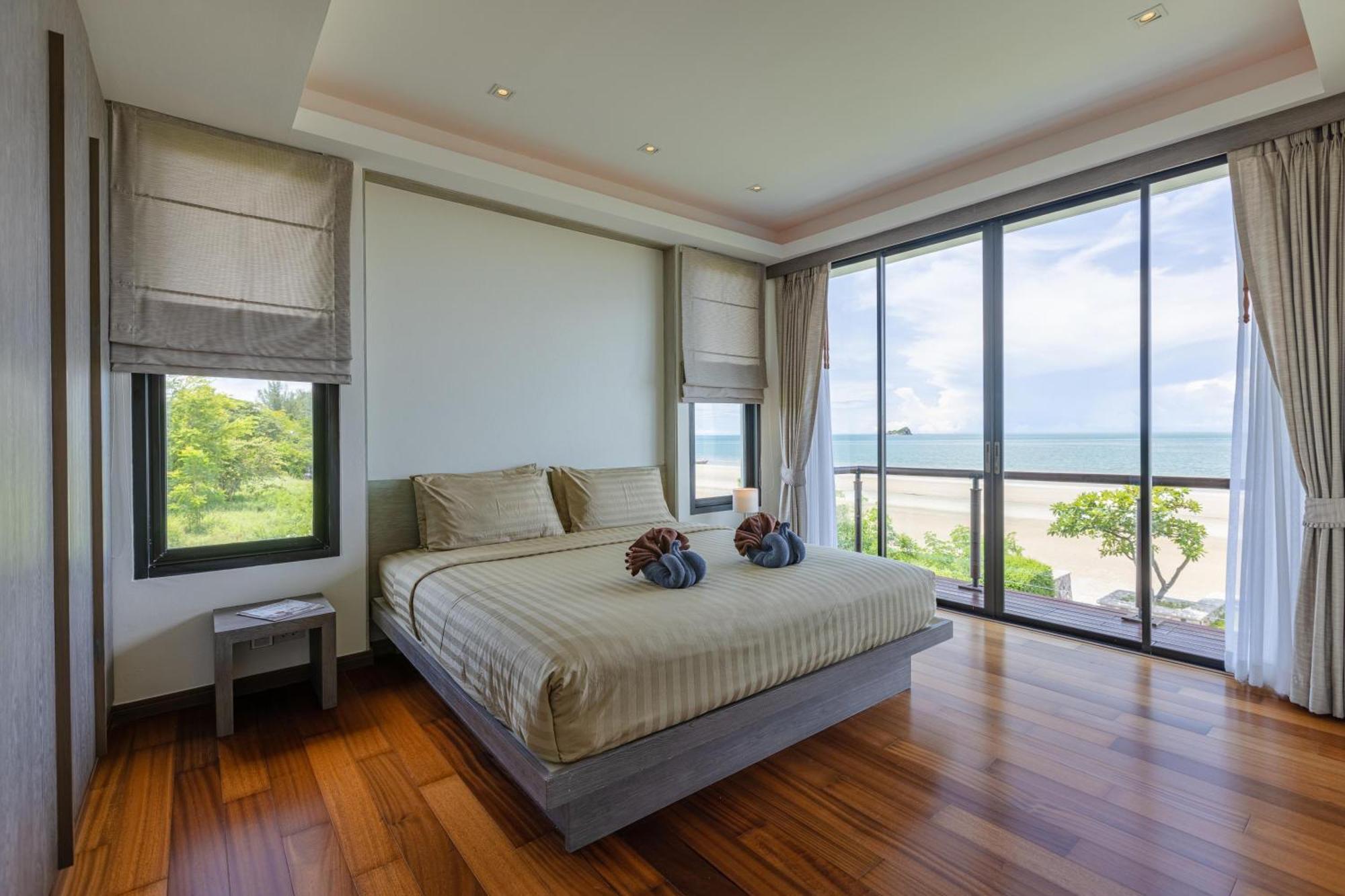 Beach Front 4 Bedroom Pool Villa VR HHQ Buitenkant foto