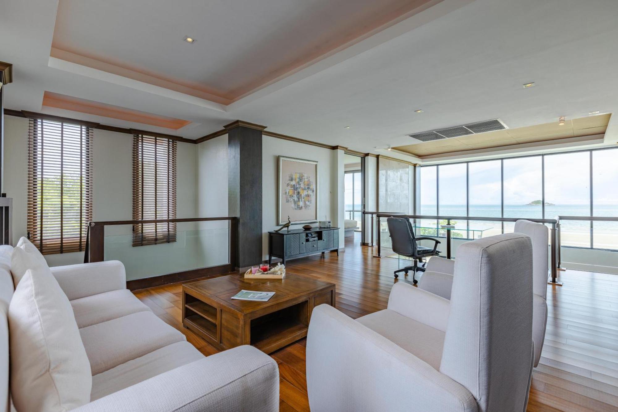 Beach Front 4 Bedroom Pool Villa VR HHQ Buitenkant foto