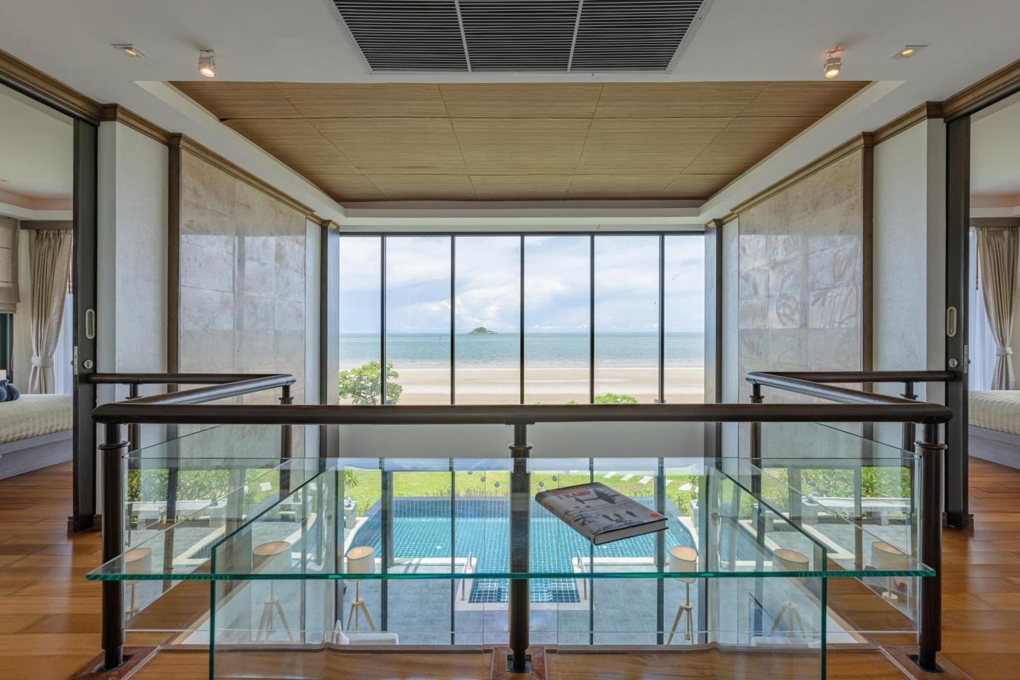 Beach Front 4 Bedroom Pool Villa VR HHQ Buitenkant foto