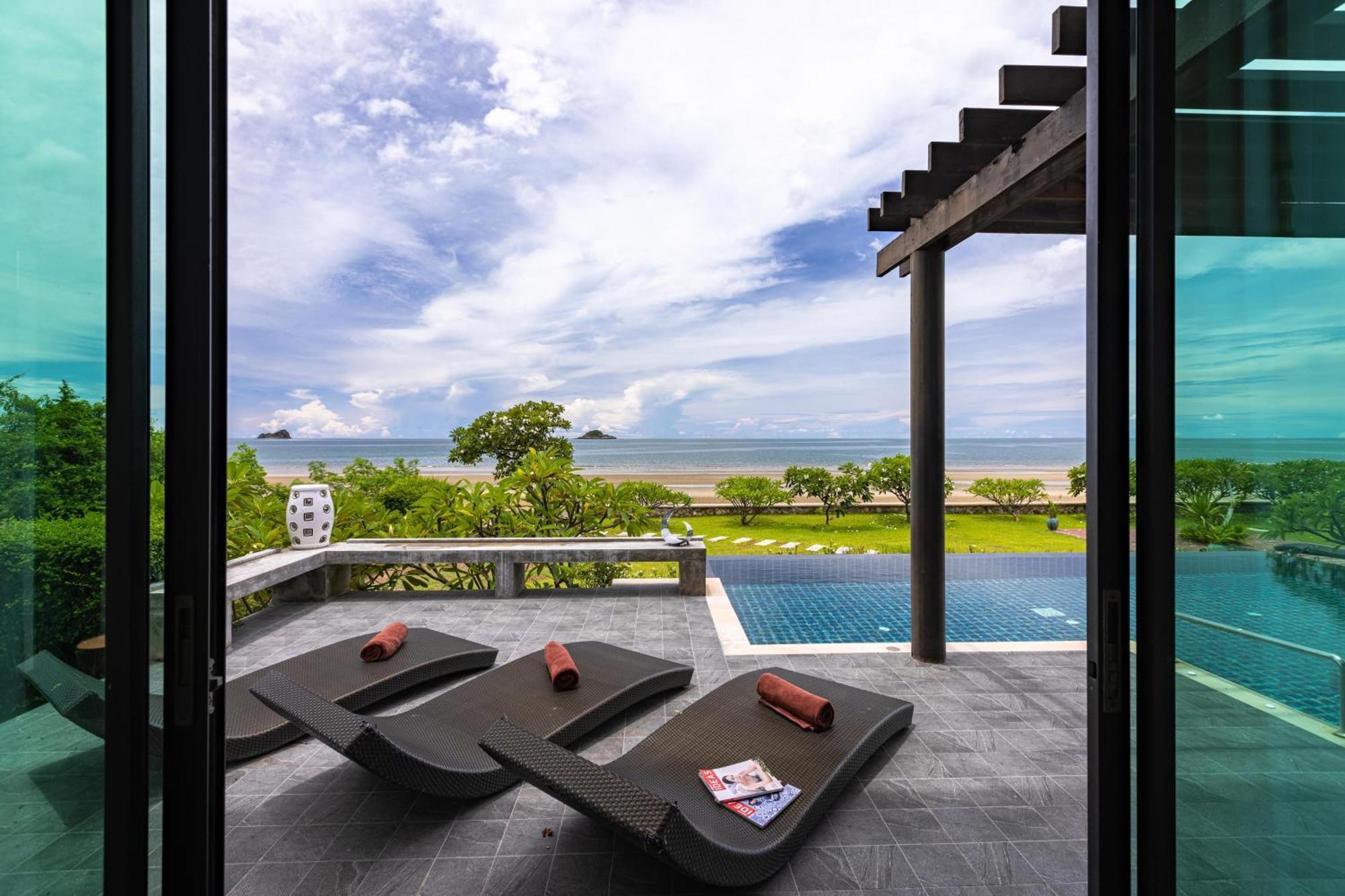 Beach Front 4 Bedroom Pool Villa VR HHQ Buitenkant foto