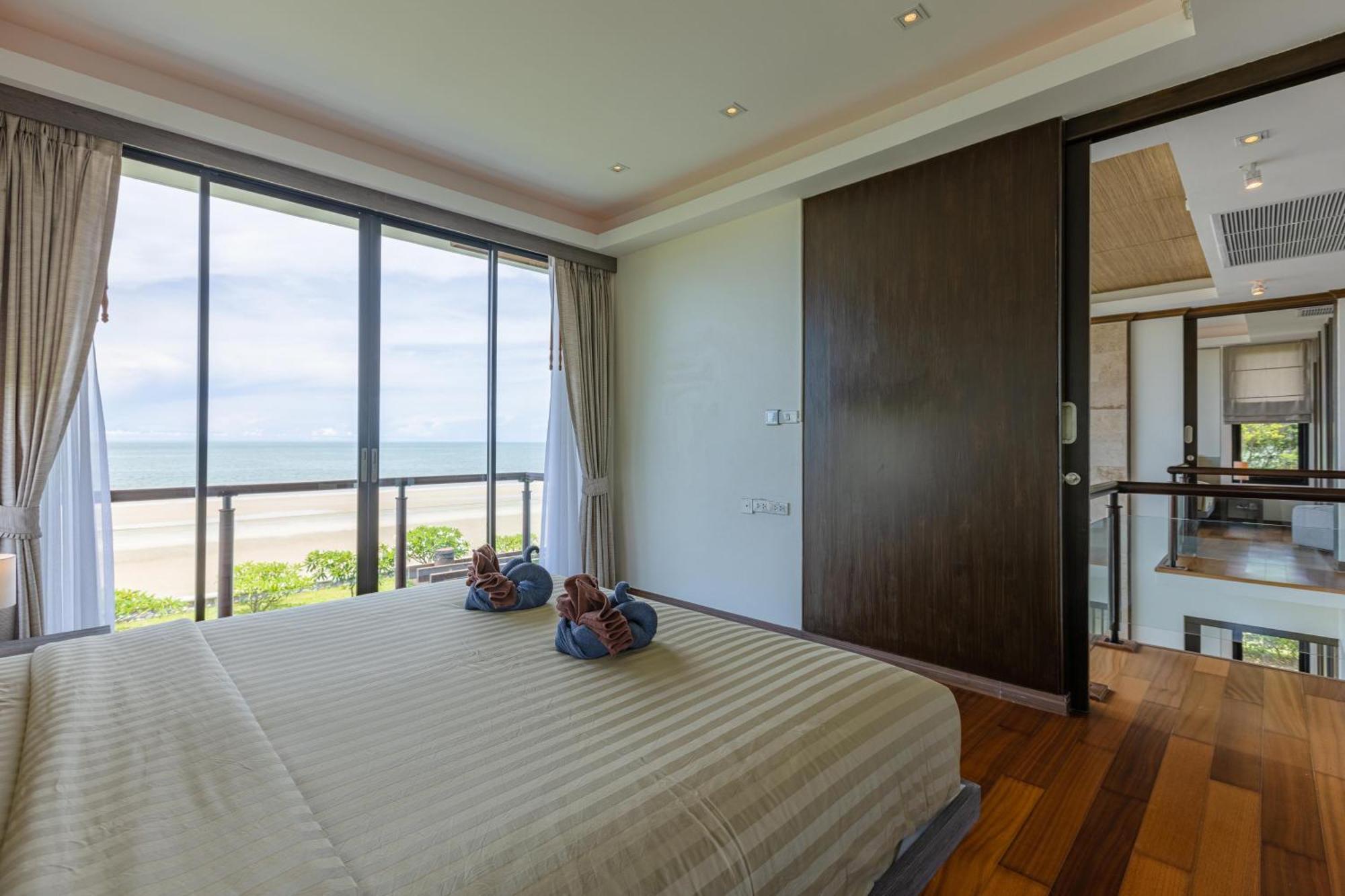 Beach Front 4 Bedroom Pool Villa VR HHQ Buitenkant foto